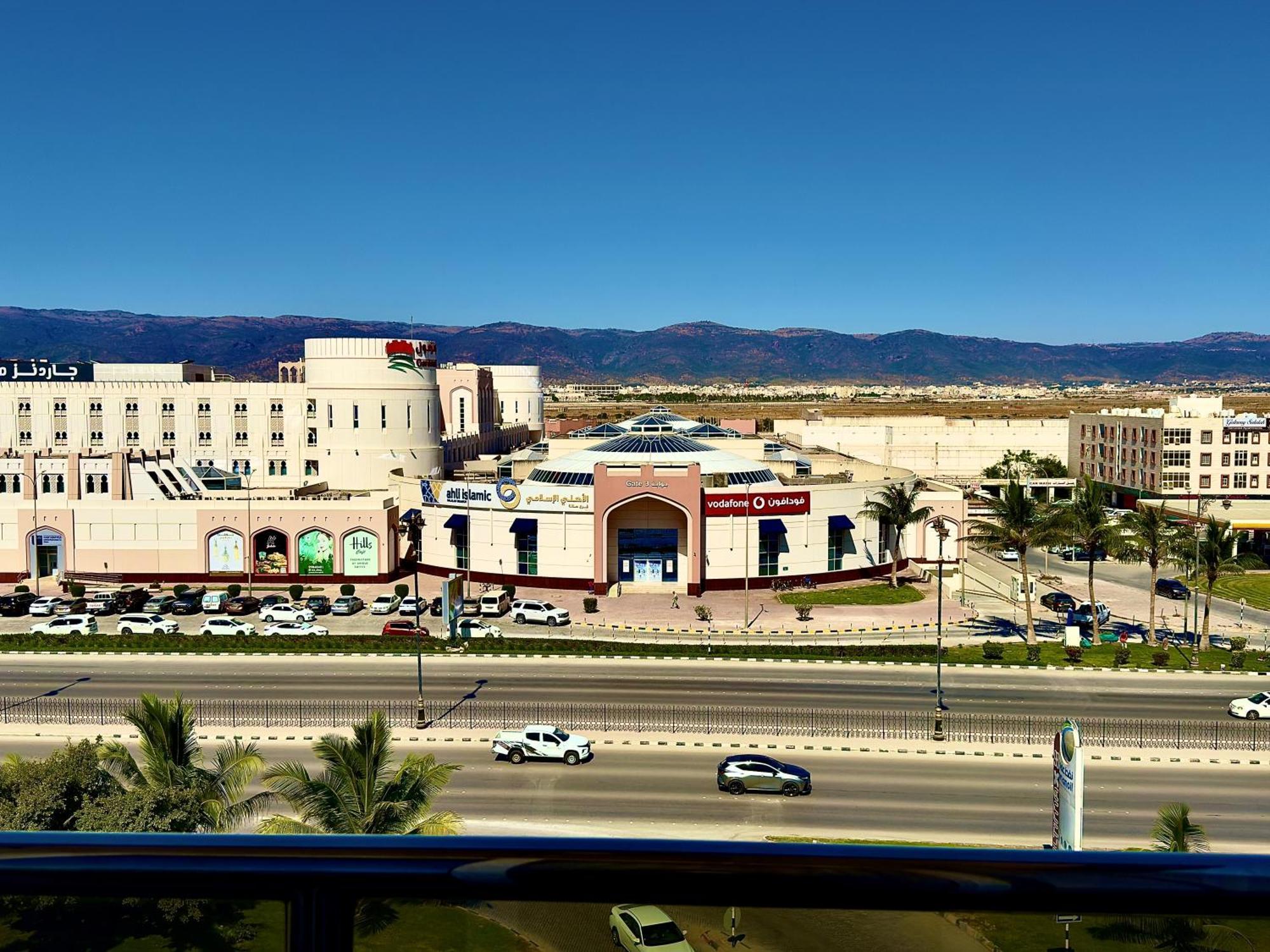 Salalah International Hotel Экстерьер фото
